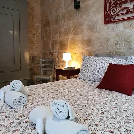 Сasa de vacaciones Maltese Charm *